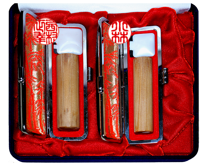 個人用 手彫り印鑑2本セット 神楽ひのき(かぐらひのき) 実印15mm×銀行印12mmケース付